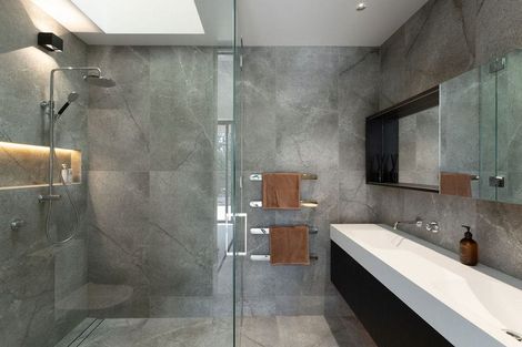 Photo of property in 30b Pitau Road, Mount Maunganui, 3116