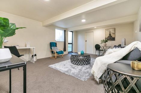 Photo of property in 14 Jayne Place, Torbay, Auckland, 0630
