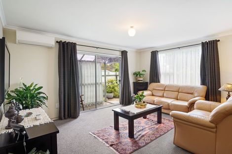 Photo of property in 2/148 Beach Road, North New Brighton, Christchurch, 8083