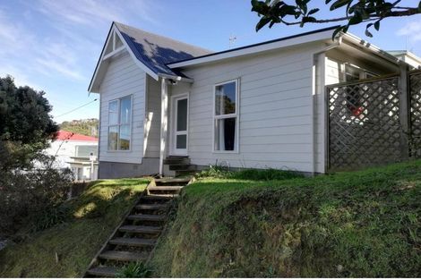 Photo of property in 136 Tasman Street, Mount Cook, Wellington, 6021