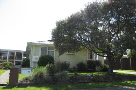 Photo of property in 12 Leicester Street, Stoke, Nelson, 7011