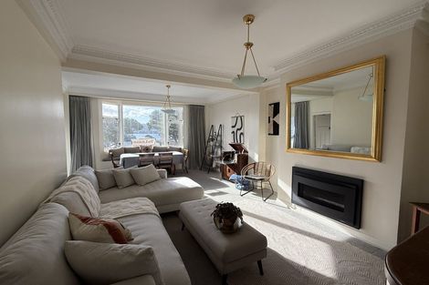 Photo of property in 4/154 Oriental Parade, Oriental Bay, Wellington, 6011