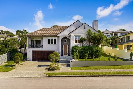 Photo of property in 30 Hogarth Rise, West Harbour, Auckland, 0618
