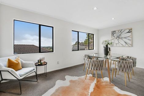 Photo of property in 2/13 Greenridge Court, Glenfield, Auckland, 0629