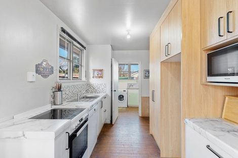 Photo of property in 43 Doon Street, Mosgiel, 9024