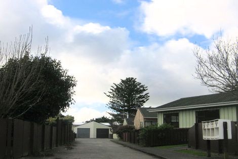 Photo of property in 19 Chatsworth Place, Highbury, Palmerston North, 4412