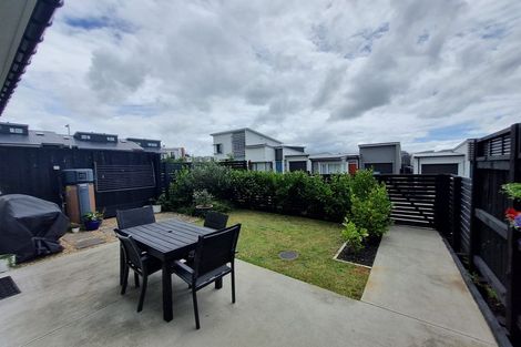 Photo of property in 10 Raranga Lane, Hobsonville, Auckland, 0616