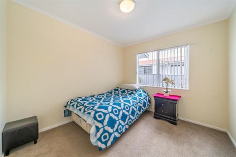 Photo of property in 35f2 Tahi Street, Miramar, Wellington, 6022