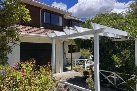 Photo of property in 4 Rae Road, Campbells Bay, Auckland, 0620
