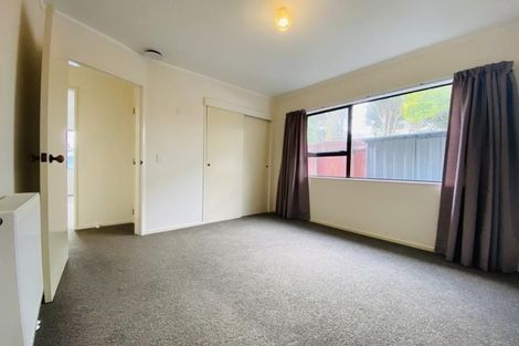 Photo of property in 54a Bassett Road, Johnsonville, Wellington, 6037