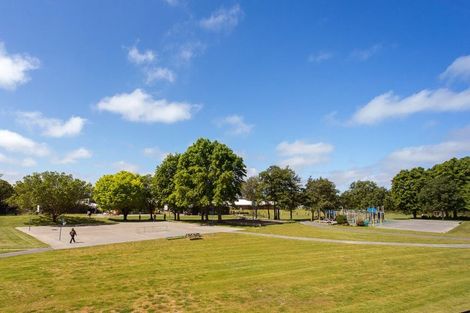 Photo of property in 92b Memorial Avenue, Ilam, Christchurch, 8053