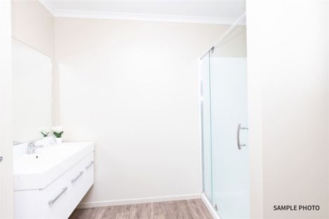 Photo of property in 108u4 Old Farm Road, Hamilton East, Hamilton, 3216