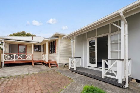 Photo of property in 16 Tawai Street, Trentham, Upper Hutt, 5018