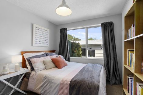 Photo of property in 2 Zenith Place, Hei Hei, Christchurch, 8042