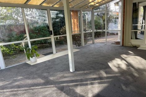 Photo of property in 427 Avonhead Road, Avonhead, Christchurch, 8042