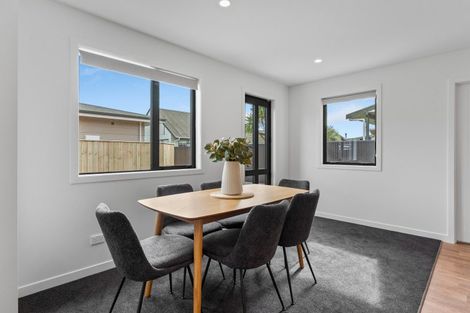 Photo of property in 40a Raglan Avenue, Cloverlea, Palmerston North, 4412