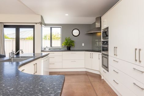 Photo of property in 29 Pukekura Place, Taradale, Napier, 4112