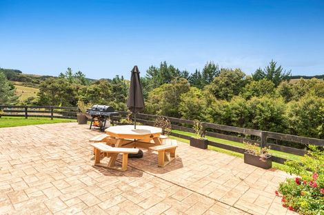 Photo of property in 436 Kanohi Road, Kaukapakapa, 0873
