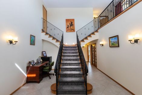 Photo of property in 12 Taunton Green, Papanui, Christchurch, 8052