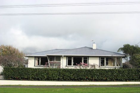 Photo of property in 203 Omata Road, Spotswood, New Plymouth, 4310