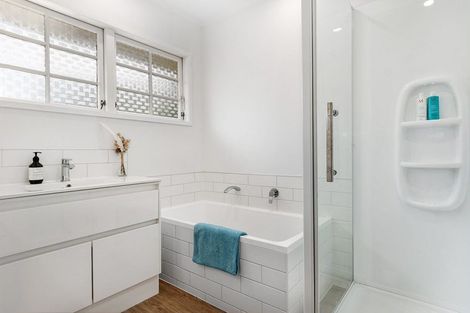 Photo of property in 139 Hinewa Road, Otumoetai, Tauranga, 3110