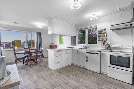 Photo of property in 10 Bruce Street, Waikiwi, Invercargill, 9810