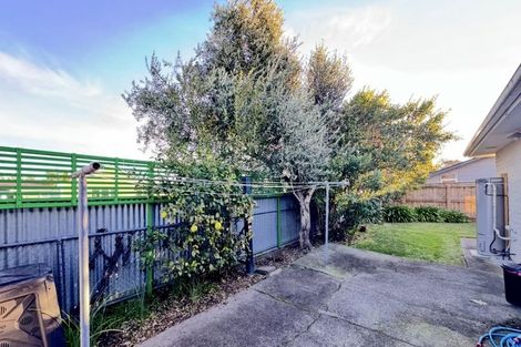 Photo of property in 6 Bethel Court, Milson, Palmerston North, 4414