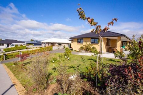 Photo of property in 16 Settlers Drive, Waihi, 3610