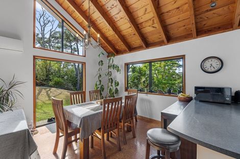 Photo of property in 58 Bethells Road, Waitakere, Auckland, 0782