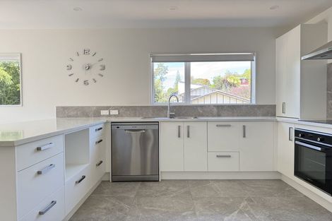 Photo of property in 6 Halder Place, Torbay, Auckland, 0632