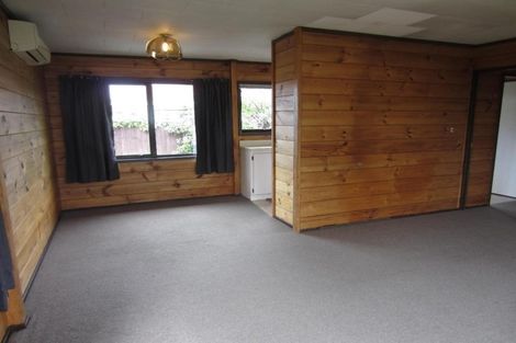 Photo of property in 19 Factory Road, Belfast, Christchurch, 8051