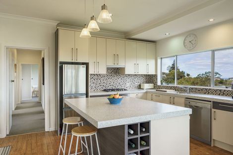 Photo of property in 25 Simla Terrace, Hospital Hill, Napier, 4110