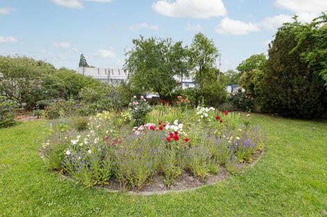 Photo of property in 11 Cook Street, Waipukurau, 4200