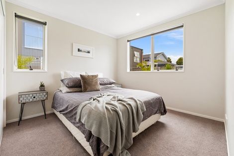 Photo of property in 1 Purei Lane, Massey, Auckland, 0614