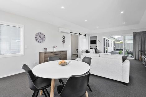 Photo of property in 5 Mckay Close, Frimley, Hastings, 4120