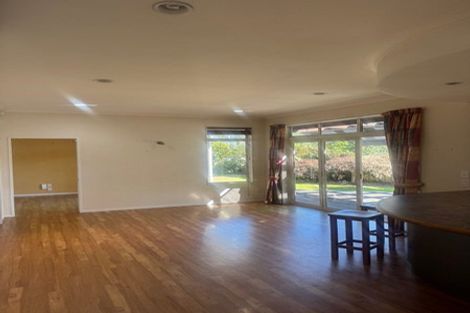 Photo of property in 16 Washington Place, Havelock North, 4130