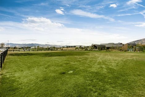 Photo of property in 10 Deans Drive, Wanaka, 9305