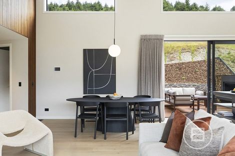 Photo of property in 86 Middleton Road, Queenstown Hill, Queenstown, 9300