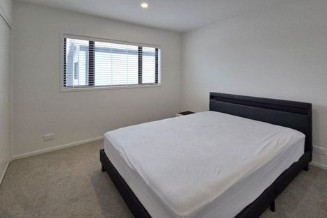 Photo of property in 2c Stokes Avenue, Te Atatu Peninsula, Auckland, 0610