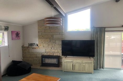 Photo of property in 8 Newcastle Road, Dinsdale, Hamilton, 3204