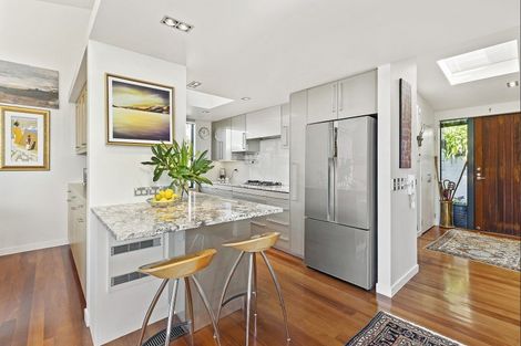 Photo of property in 74 Falkirk Avenue, Seatoun, Wellington, 6022