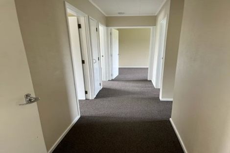 Photo of property in 2/19 Solar Road, Glen Eden, Auckland, 0602