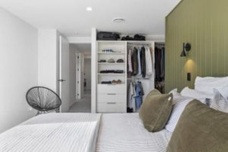 Photo of property in 52 Spur Ridge Rise, Jacks Point, 9371