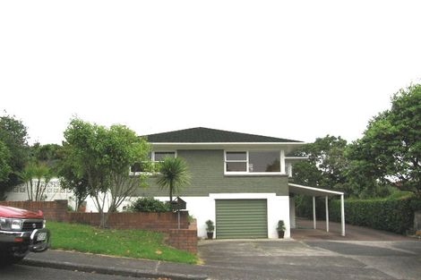 Photo of property in 2/4 Northgrove Avenue, Hillcrest, Auckland, 0627