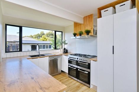 Photo of property in 33 Heyders Road, Spencerville, Christchurch, 8083