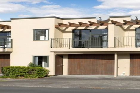 Photo of property in 3/17 Harbour View Road, Te Atatu Peninsula, Auckland, 0610