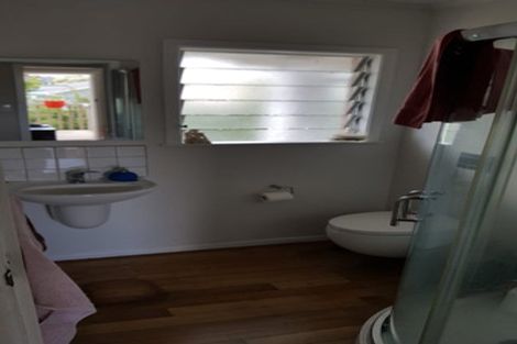 Photo of property in 1/288 Lake Road, Hauraki, Auckland, 0622