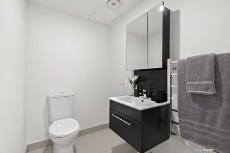 Photo of property in Alpha Apartments, 703/4u Elizabeth Street, Mount Victoria, Wellington, 6011