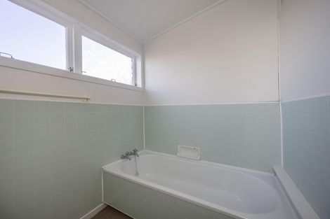 Photo of property in 5 Stuart Street, Holmes Hill, Oamaru, 9401