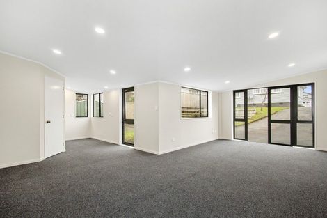 Photo of property in 19 Kowhai Avenue, Ebdentown, Upper Hutt, 5018